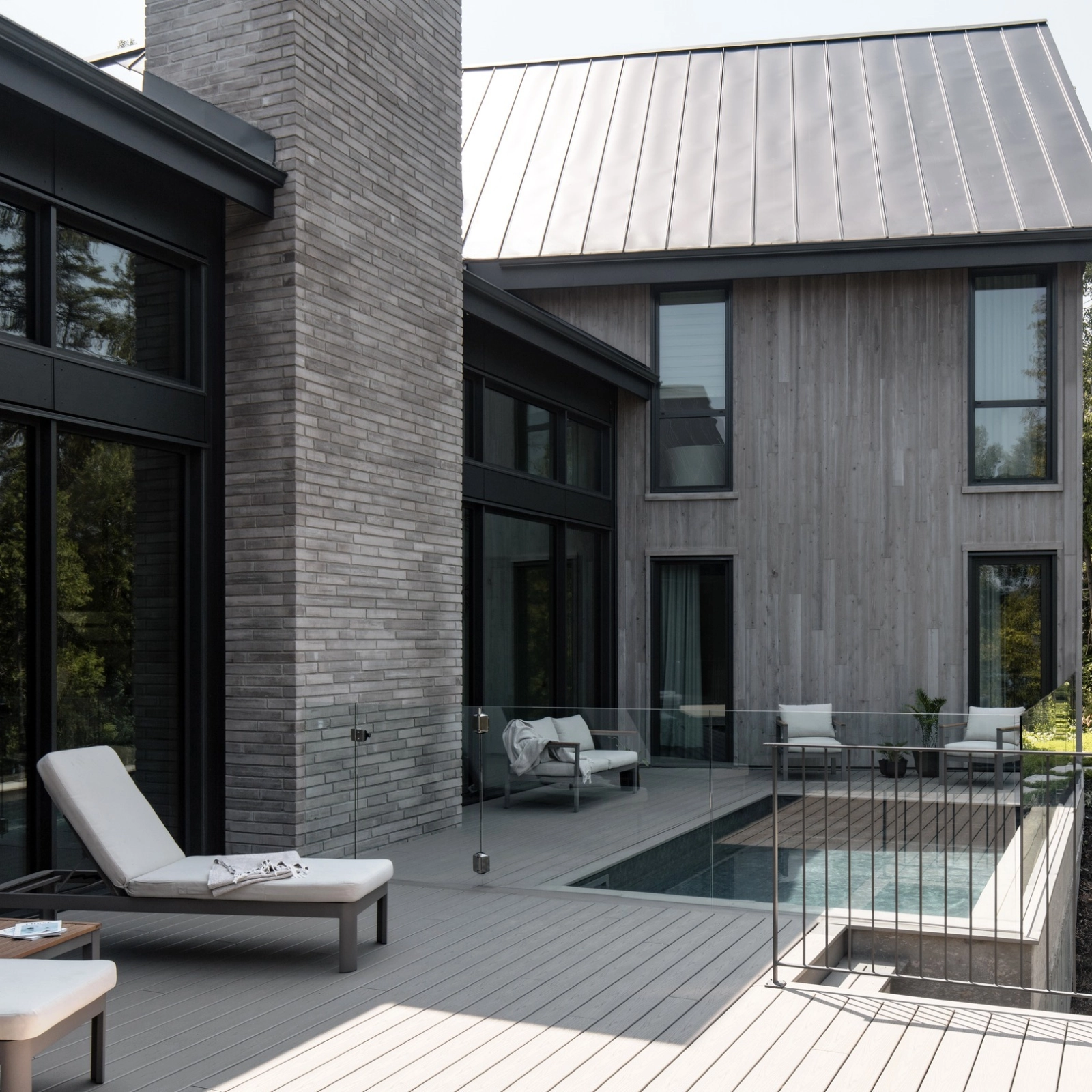 Ebe765af8b40d20cba70c00e3930b462b8dcf41e